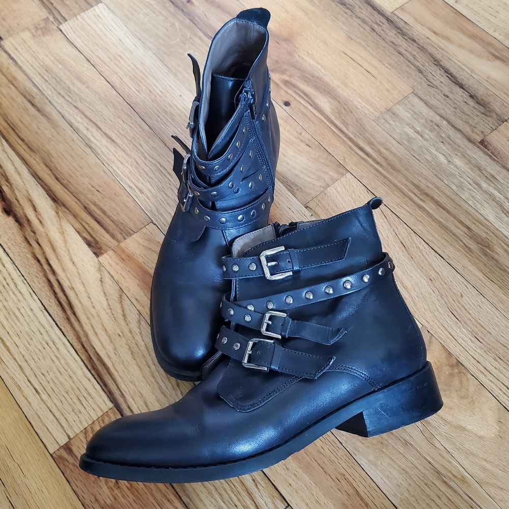 Genuine Leather Bella Vita Booties